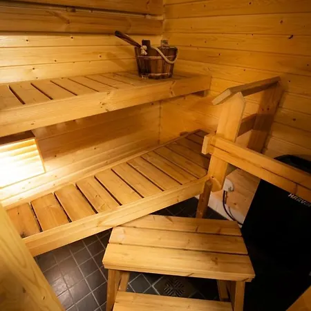 Huoneisto Aurora Hideway By Booklapland *